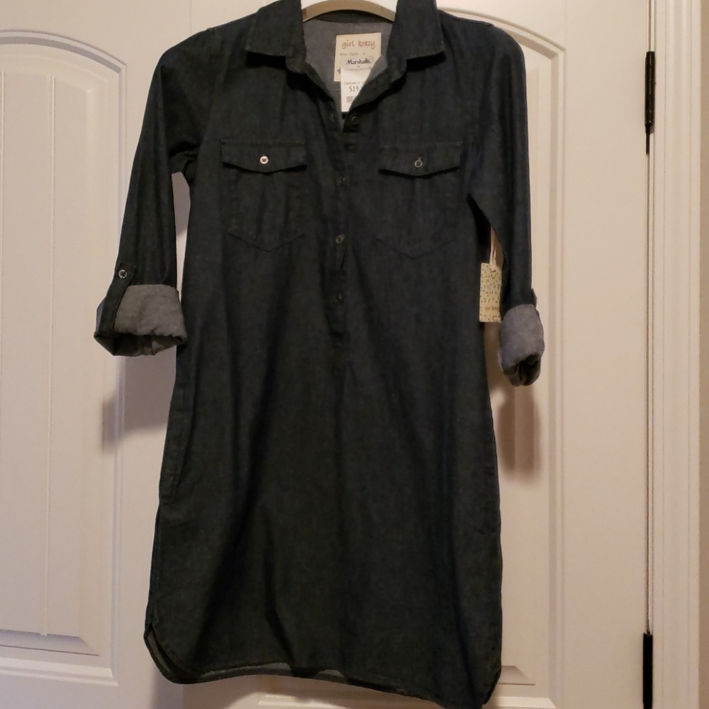 NWT Demin dress wirh pockets!!